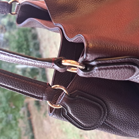 🎁 NEW COACH EDIE 31 Turnlock Burgundy, Oxblood Pebble Leather Shoulder B - Picture 6 of 16